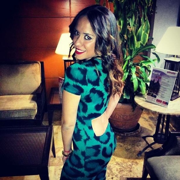 Topshop Leopard Print Midi Dress - Picture 3 of 4